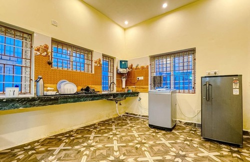 Kanathur Villa | Kovalam Club House Cool 4-bedroom villa with AC in vibrant Chennai