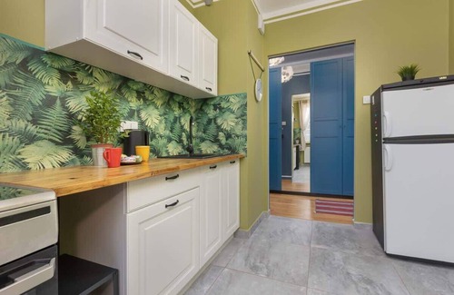 Bialoleka Apartment | Kowalczyka 1B | Colorful Apartment | Parking