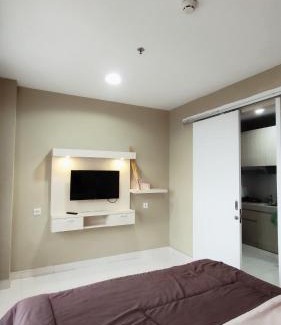 Citaringgul Apartment | Kozy Room Sentul Tower Apartemen