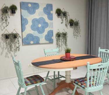 Paralowie House | KozyGuru | 3BR Retreat to ADL & Barossa in 40m