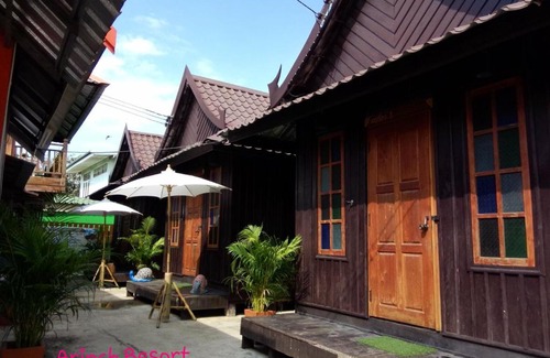 Thani House | KTT Resort and Motorbike & Bicycle for rents Sukhothai