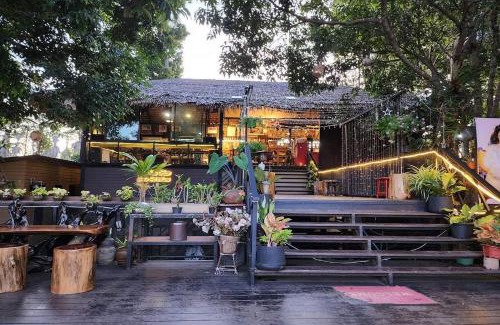 Na Mom Hotel | Kuan Khan Lao The Nine Bistro ควนคานหลาว เดอะไนท์ บิสโทร