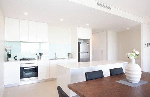 Crows Nest Apartment | KULA - Premium Three Bed Apartment