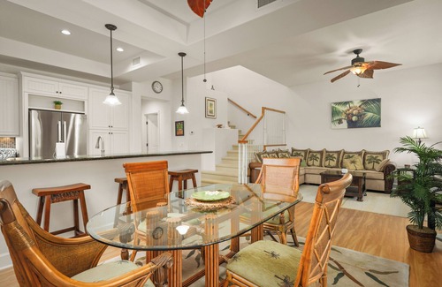 Kulalani House | Kulalani Complex: Experience Hawaiian Luxury, Stunning 2-Bedroom Townhouse