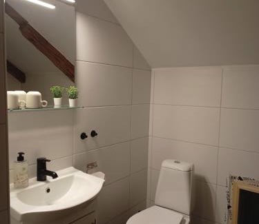 Kungsgarden Bed & Breakfast | Kungsgården BnB