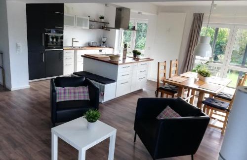 Rennerod Apartment | Kunz-Stücke
