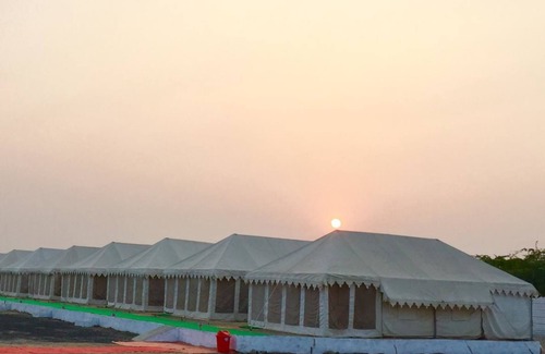 Bhuj RV Rental | Kutch Classic Rider Camp