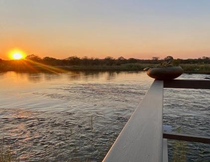 Angola Hotel | Kuvira River Camp