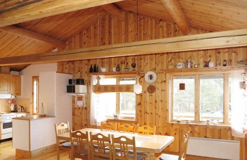 Vemhan House | Kvisthån Tallen by Interhome