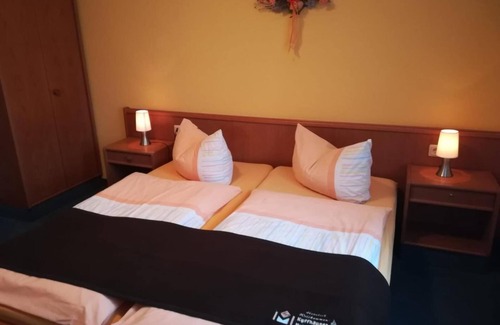 Wallhausen Hotel | Kyffhaeuserhotel Goldene Aue
