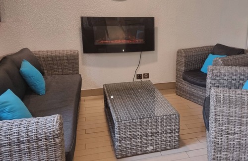 Essey-les-Nancy Hotel | Kyriad Direct Nancy Est - Essey