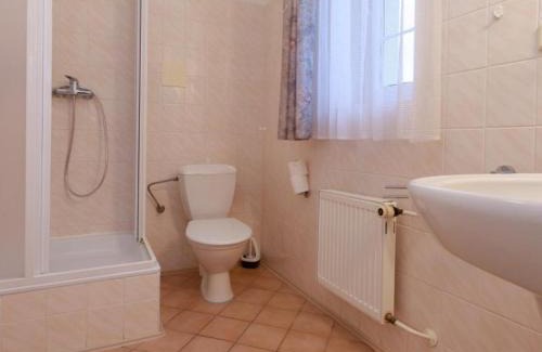 Konstantinovy Lazne Hotel | Lázeňský hotel Jirásek