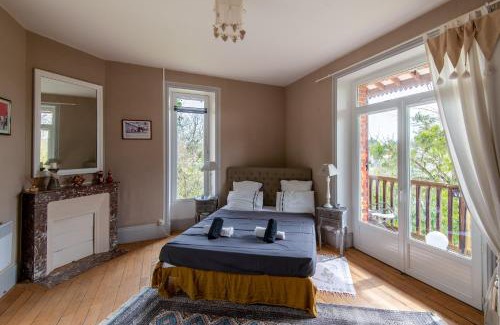 Thouars House | L'Écrin de Verdure - Pavillon avec spa privatif