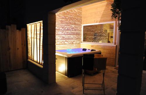 Marmande House | L'alcôve d'Aliénor