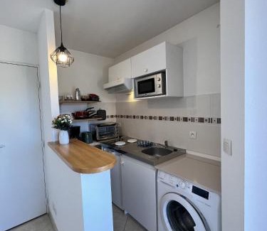 Le Mans Apartment | L'alienor - Parking - Hôpital - 2 Pers - Rêve au Mans