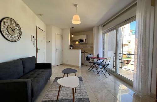 Le Mans Apartment | L'alienor - Parking - Hôpital - 2 Pers - Rêve au Mans