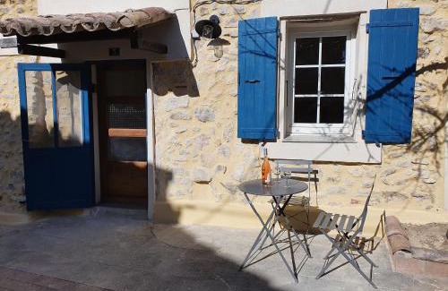 Sablet House | L'angélus, gîte de charme au coeur du vieux village de Sablet