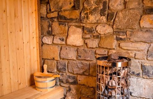 Fays Apartment | L'Antre d'Eux - Suite avec sauna et jacuzzi