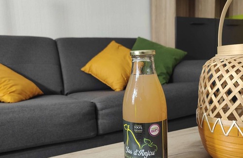 Republique Apartment | L'appart K-ouleur -wifi Fibre- Checkin Auto- 2 p
