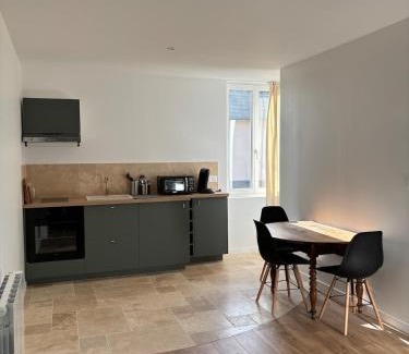 Chateau-Renault Apartment | L appartement du château