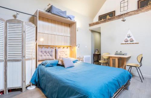 Guilvinec Apartment | L' Eclose Ty Du