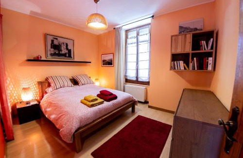 Chantraine Apartment | L'Enchantraine - gîte tout confort et tarif tout inclus - appartement spacieux et accueillant sur Epinal