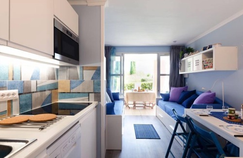 Le Dramont Apartment | L'Esquinade (F6 019) by Interhome