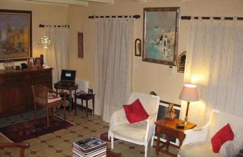 Saint-Vincent-Sterlanges Bed & Breakfast | L' Esterlanges SUITE FAMILLE 2 chambres 4 personnes PROCHE PUYduFOU
