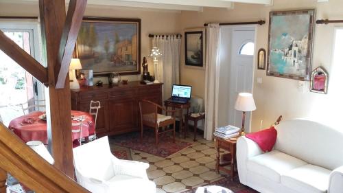 Saint-Vincent-Sterlanges Bed & Breakfast | L' Esterlanges SUITE FAMILLE 2 chambres 4 personnes PROCHE PUYduFOU