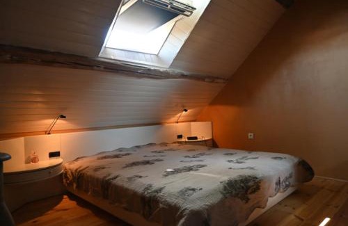 La Celle-sous-Gouzon House | l'hirondelle 2 tot 9 personen