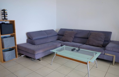 Saint-Denis Apartment | L'horizon bleu : Sea view, air-conditioning, swimming pool, near airport and hospital for 4 people