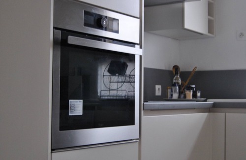 La Madeleine Apartment | "L'Immeuble", 4 rooms (88sqm), spacious, bright, High Speed Wifi ADSL