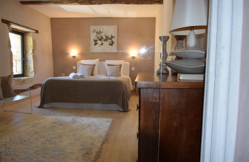 Le Buisson-de-Cadouin Bed & Breakfast | L'Intemporelle