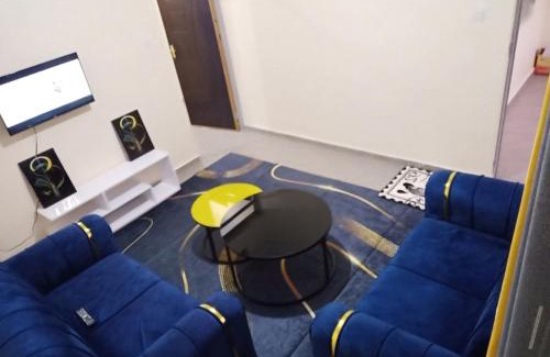 Bondo Apartment | L&N AirBnB