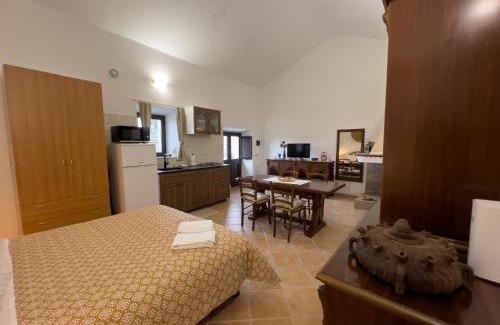 Sa Castangia Apartment | L'olivastro Mini Country House