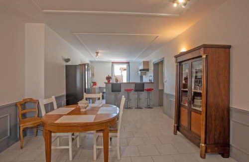 Villers-Cotterets Apartment | L’Orthographe - T2 avec parking privé