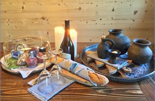 Le Biot Apartment | L'Ours Blanc Lodge