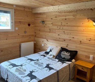 Saint-Mamet Apartment | L'OURSIERE à Saint MAMET