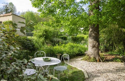 La Bastide-sur-l'Hers House | La Bastide des Roses