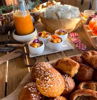 Saint-Mitre House | LA BASTIDE DES CULS-ROUSSET