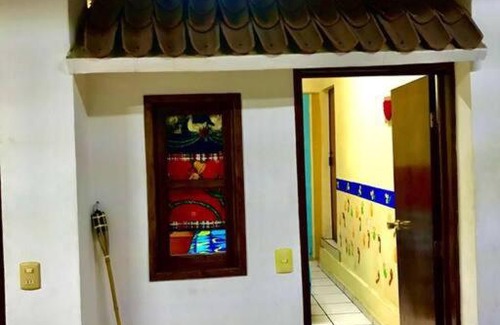 El Tamarindo Apartment | LA BELLA LOLA HOUSE - CASA EN MANZANILLO CENTRO