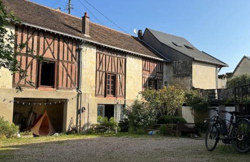 La Chartre-sur-le-Loir House | La Belle Étoile