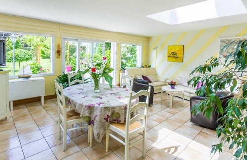 Henon House | La Belle Issue - HENON