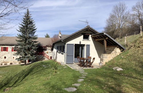 Rosieres Cottage | LA BERGERIE CHARMING GITE WITH SWIMMING POOL
