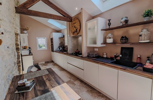 Vaillac Cottage | La Bergerie de Laura, stone house with private swimming pool classified 4*