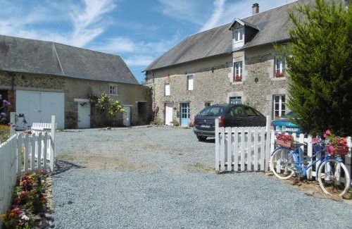 Montpinchon Bed & Breakfast | La Bicyclette Bleue