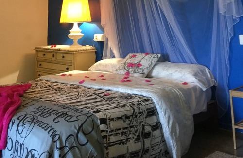Chulilla Bed & Breakfast | La Bodega
