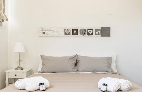 Bellmunt d'Urgell Villa | La Botigueta de Bellmunt dUrgell