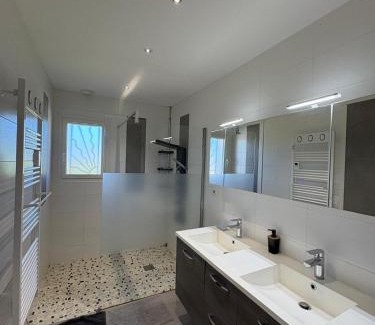 Bressols House | "La Bressolaise" Idéal familles, piscine, calme