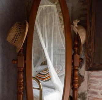 Santa Maria la Real de Nieva House | LA CASA DEL BUHO